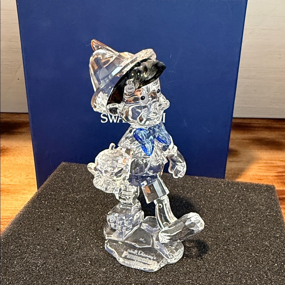 Swarovski Disney Pinocchio - Picture 3 of 13